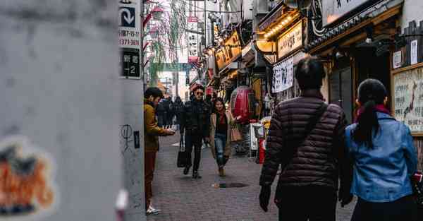 2019年6月20号出生的男孩起什么名字比较好，五行属什么